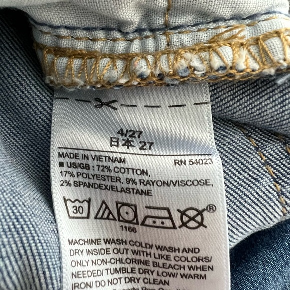 Gap Girlfriend Jeans Ladies Size 4/27 - Picture 4 of 4